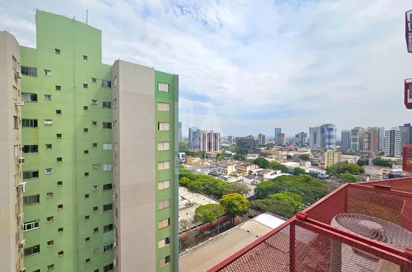 Apartamento SEMI MOBILIADO  vista para CATEDRAL a venda, 2 quartos sendo 1 suíte,  Zona 01, Maringá PR