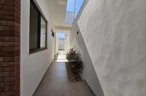 Casa para venda, 3 quartos sendo 1 suíte, corredor lateral, Jardim Munique, Maringá PR - Foto 6