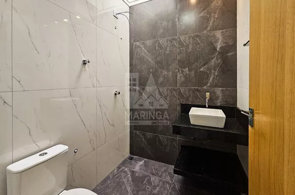 Banheiro social da casa de 3 quartos (1 suíte) Parque Hortência