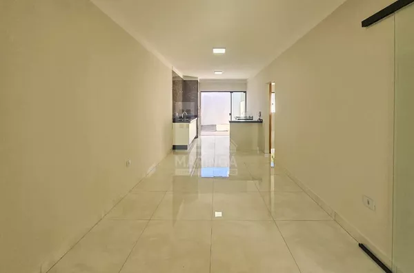 Casa a venda, 3 quartos (1 suíte) Parque Hortência - Maringá