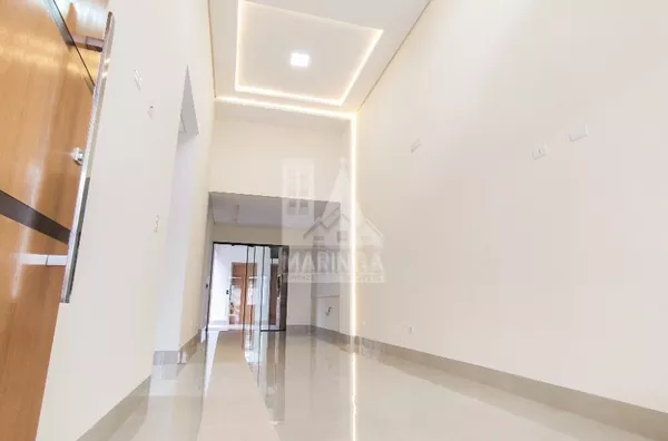 Casa para venda com 3 quartos sendo 1 suíte, Jd. Fregadolli, em Maringá PR