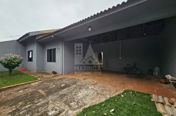 Casa com AMPLO QUINTAL a venda, 4 quartos sendo 1 suíte, Jardim Ipanema, Maringá PR