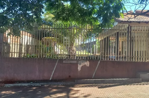 Terreno para venda, 190m², Jardim Alvorada, Maringá