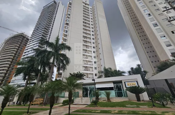 Apartamento para venda com sacada e 3 quartos sendo 1 suíte,  Zona 08, Maringá PR