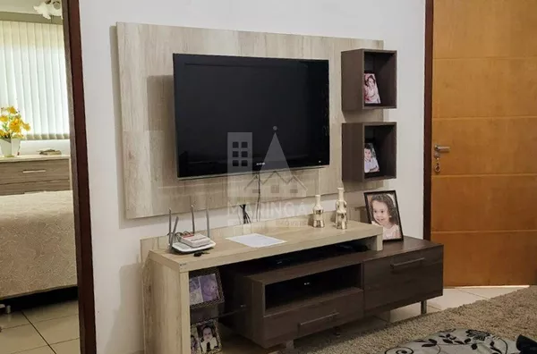 Casa à venda 3 quartos e área gourmet no Jd. Nova Independência em Sarandi