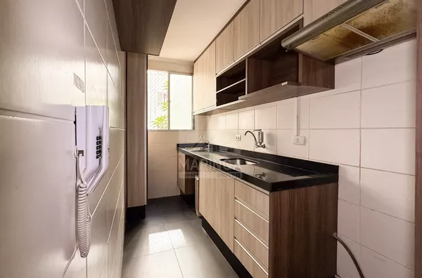 Apartamento no Spazio Muscat, 3 quartos (1 suíte), sacada, próx. Pq. do Ingá