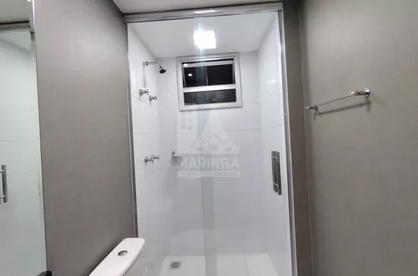 Banheiro do apartamento mobiliado a venda no condomínio Brisas Bella Citta na Zona 08