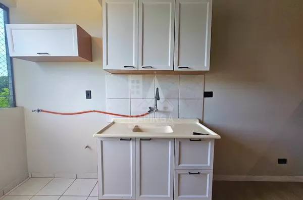 [AO LADO DA UNICESUMAR] Kitinet SEMI MOBILIADA a venda, Jardim Ipanema, Maringá PR