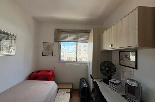 quarto 1 foto 2 Apartamento MOBILIADO a venda, 3 quartos (1 suíte) Vila Cleópatra, Maringá PR - Edifício Solar do Bosque