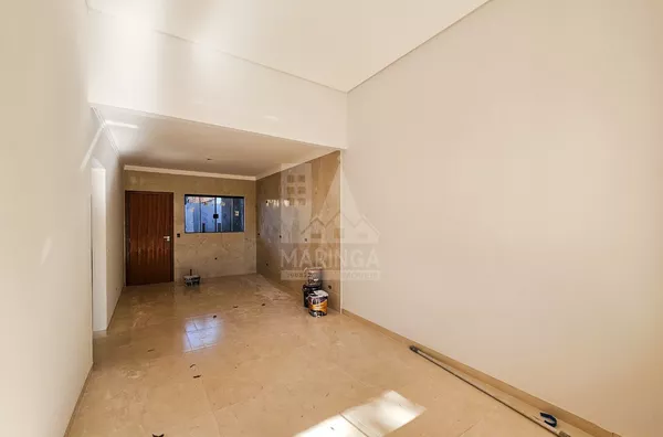 Casa a venda, 3 quartos (1 suíte) no Jd. Bertioga em Maringá