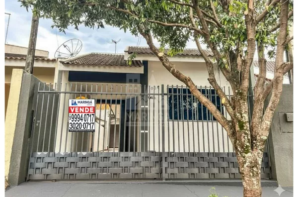 Casa para venda, 3 quartos, recém - reformada, com edícula, Jardim Paulista, Maringá