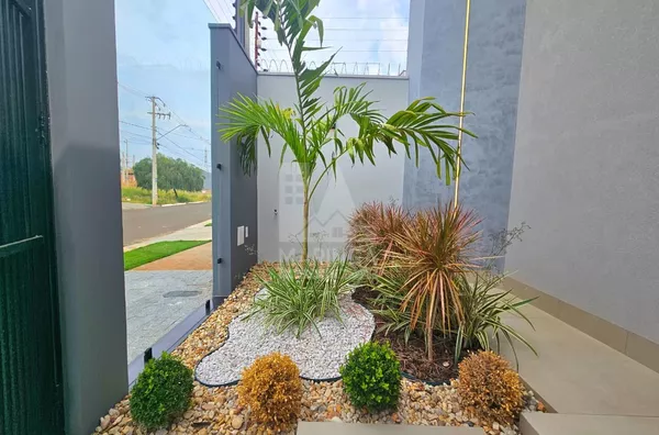 Casa NOVA a venda com 3 suítes, Piscina no Jardim Munique, Maringá PR