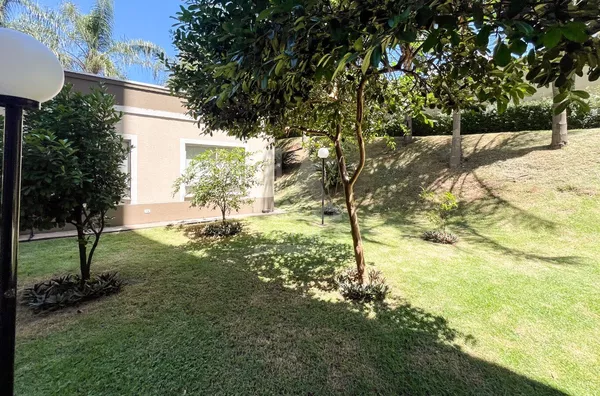 Apartamento no Spazio Merlot com 2 quartos (1 suíte) Vila Bosque - Maringá