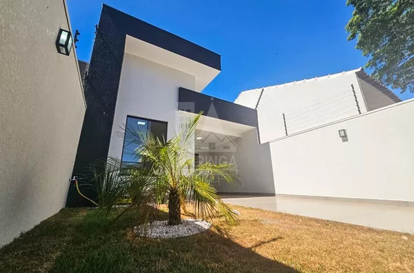 Casa a venda, 3 quartos (1 suíte) Parque Hortência - Maringá