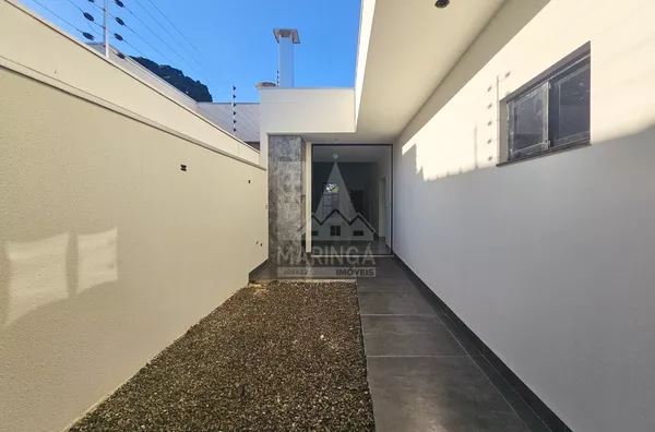 Casa a venda, 3 quartos (1 suíte), Cj. Paulino em Maringá