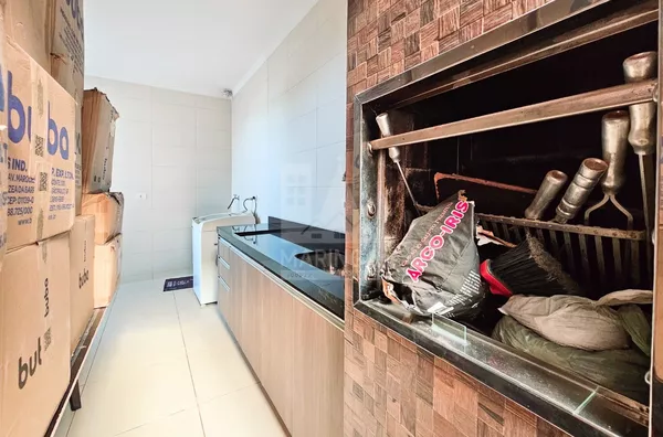 Casa a venda de 3 quartos (1 suíte) Pq. Residencial Tuiuti