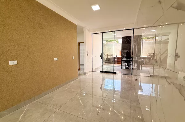 Cozinha 2 da casa à venda no Jardim Alvorada com 3 quartos (1 suíte) - Maringá Imóveis