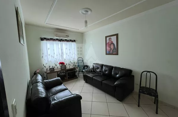 Casa para venda, 2 quartos, corredor lateral, Loteamento Madrid, Maringá