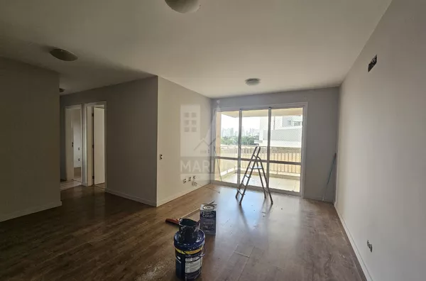 Apartamento para venda com sacada e 3 quartos sendo 1 suíte,  Zona 08, Maringá PR