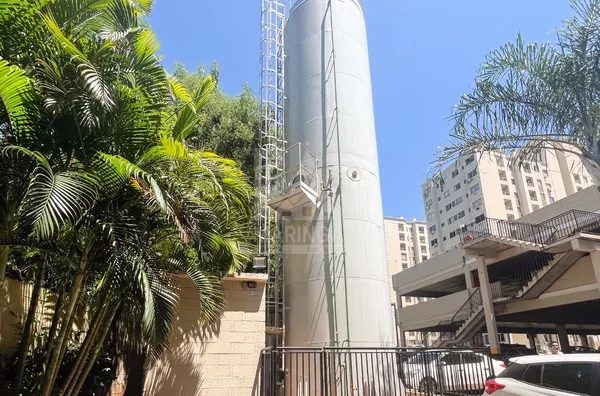 Apartamento no Spazio Merlot com 2 quartos (1 suíte) Vila Bosque - Maringá