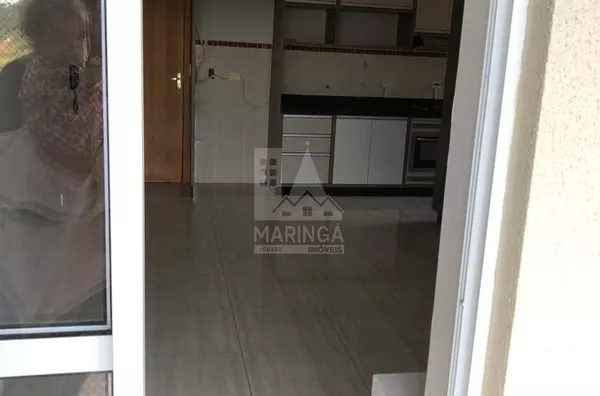 Interna do apartamento semi mobiliado de 2 quartos em Mandaguaçu