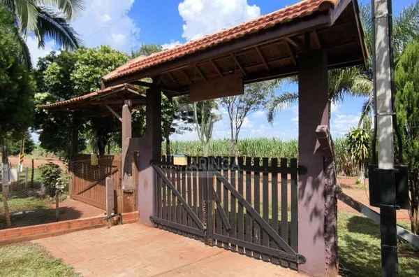 Chácara para venda, 5.000m², na Vila Rural em Mandaguaçu