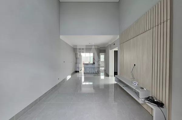 Casa para venda, 3 quartos (1 suíte e 2 demi-suítes), Jd. Paulista, Maringá PR