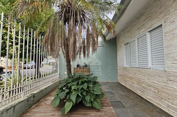 Casa para venda, 3 quartos sendo 1 suíte com closet, Jardim Santa Helena, Maringá PR