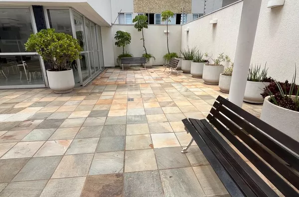 pracinha Apartamento MOBILIADO a venda, 3 quartos (1 suíte) Vila Cleópatra, Maringá PR - Edifício Solar do Bosque