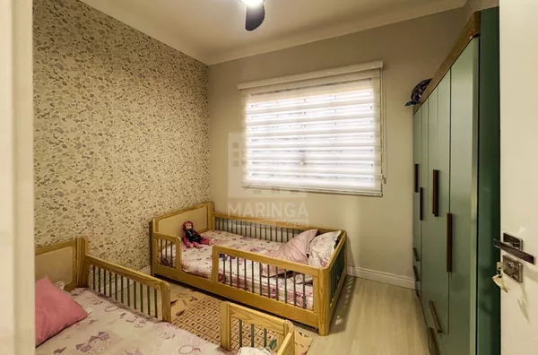 Quarto da casa semi mobiliada com 3 quartos na região do Cidade Alta em Maringá