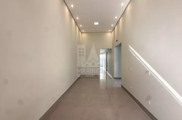 Casa moderna com 3 quartos (1 suíte) no Jd. Oásis