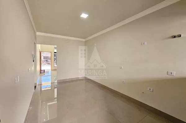 Casa a poucos metros da Mandacaru, 3 quartos, Jd. Tropical