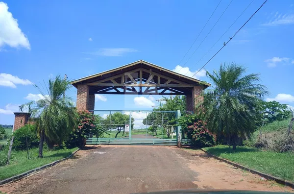 Terreno venda condomínio fechado, área de lazer, aprovado para energia solar, estuda permuta veículo