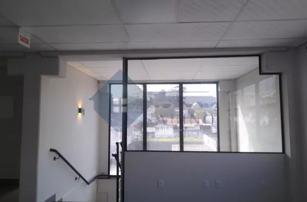Sala Comercial de 2 andares para Locação – Picadas do Sul | São José/SC