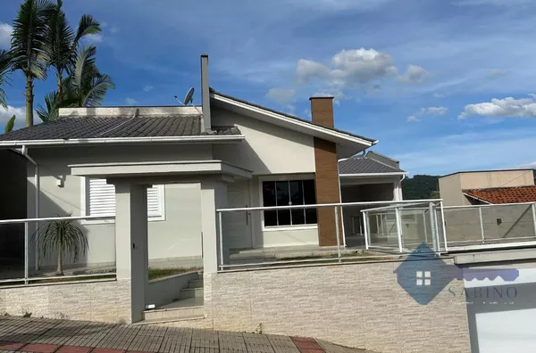 Casa Ampla 4 Quartos,  Madre Tereza, São Ludgero