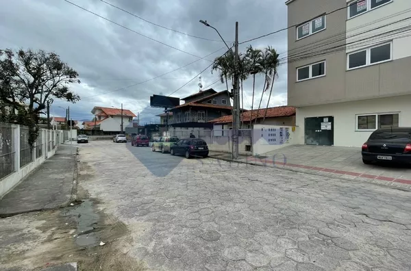 Kitinete / conjugados para aluguelccentro palhoça - Foto 2