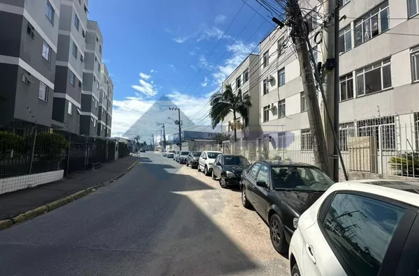 Apartamento para Locação com 3 Quartos em Campinas - São José/SC
