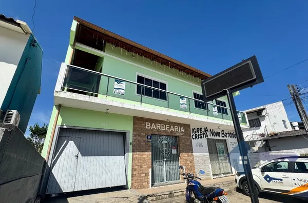 Casa para aluguel, 3 quarto(s),  Caminho Novo, Palhoça