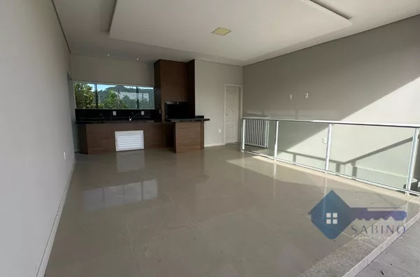 Casa Ampla 4 Quartos,  Madre Tereza, São Ludgero