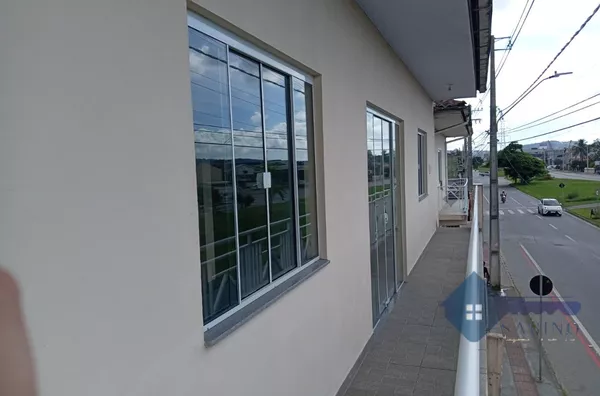 Sala comercial em andar para aluguel,  Passa Vinte, Palhoça