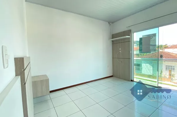 Casa para aluguel, 2 quarto(s),  Jardim Janaína, Biguaçu