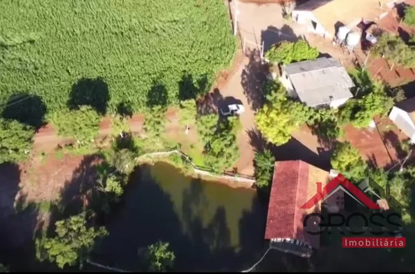 Sitio localizado a 500m da Cidade - Casa em Alvenaria - Galpão para avicultura - Capanema 