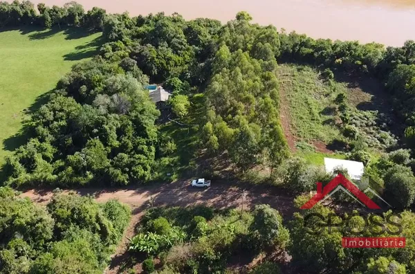 Chácara com plantação de eucalipto - Faz margem com Rio Iguaçu - Capanema - Foto 1