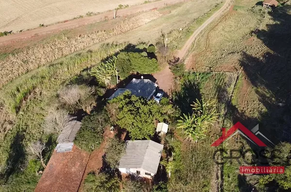 Chácara para venda,  - Contendo 2,5 Alqueires com 2 casas em alvenaria