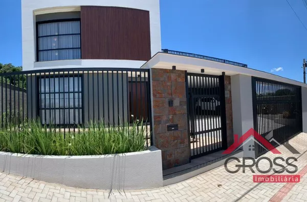 Imóvel novo medindo 315m², contendo 1 suíte com closet, 2 quartos, área de festas, piscina, garagem para até 5 carros. Terreno de 360m², localizado no Loteamento Fronteira, em Capanema Pr.