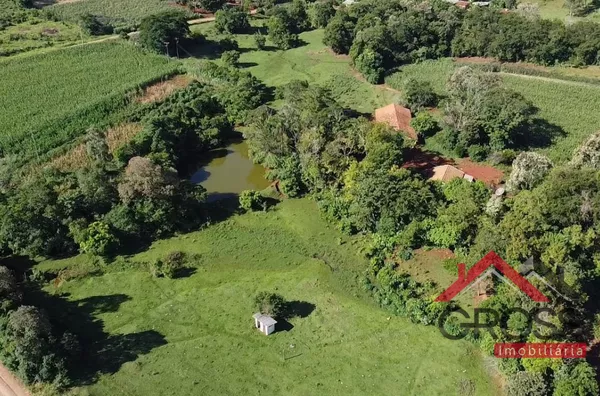 Chácara com 3,8 alqueires, sendo 2,5 mecanizados, com benfeitoria - Localizada no Engenheiro Pinto - Capanema Pr