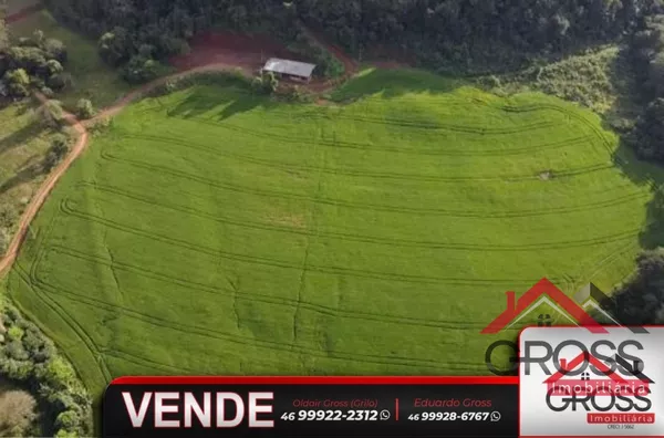 Área rural com grande potencial de renda, contando com área agrícola e avícola. Barracão e residência em alvenaria. Próximo a cidade de Capanema Pr. 