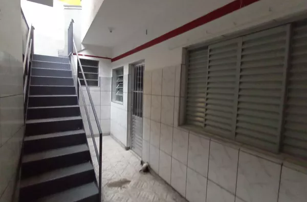 Casa para aluguel, 1 quarto(s),  Jardim Guarani, São Paulo