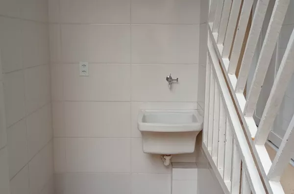 Casa para aluguel, 2 quarto(s),  Vila Pita, São Paulo