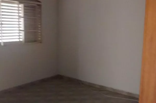 Ref: 7000  V - Sobrado para venda 